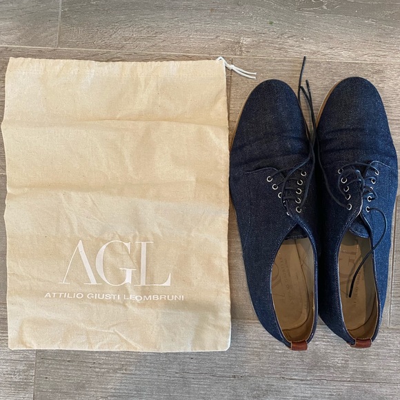 AGL “Jeans” oxford with dust bag included - Picture 8 of 8